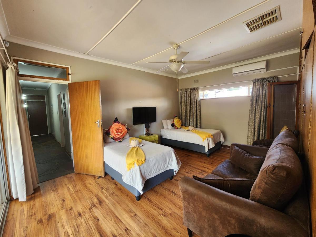 Midway Overnight Rooms Kimberley Exterior foto